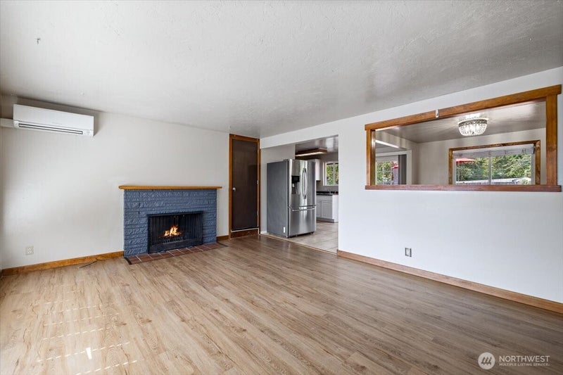 1416 NE 158th Street