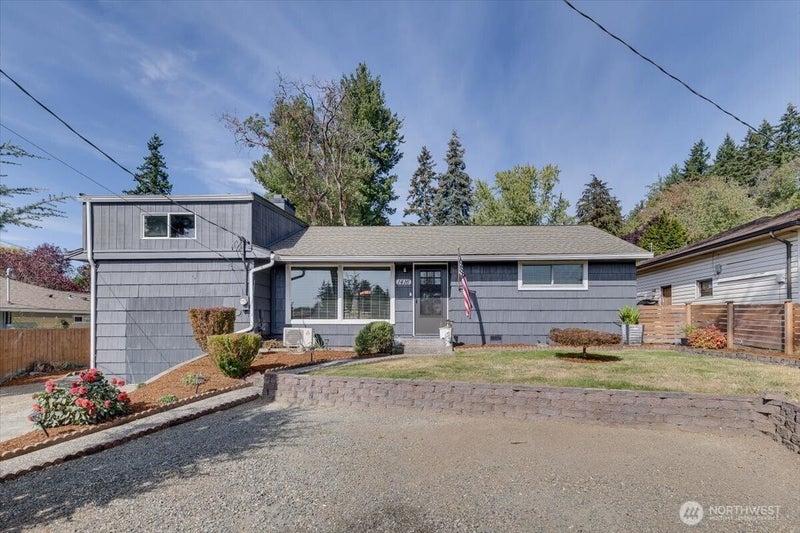 1416 NE 158th Street