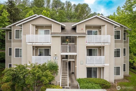 Photo of 801 N Rainier Avenue #F231, Renton, WA 98057 (MLS # 2549282)