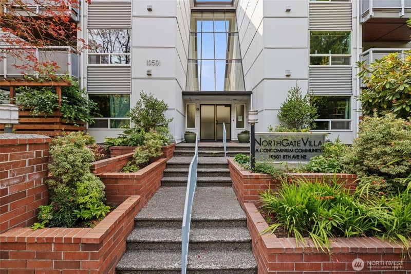 10501 8th Avenue NE 209
