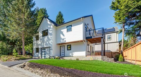 2558 NE 91st Street Unit B, Seattle, WA 98115 - MLS#: 2363938