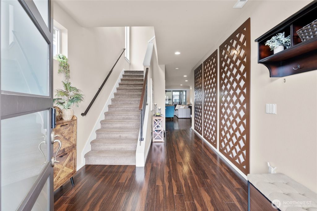 Photo of 13207 SE 307th Street, Auburn, WA 98092 (MLS # 2366985)