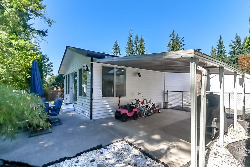 Photo of 5130 130th Place NE, Marysville, WA 98271 (MLS # 2420649)
