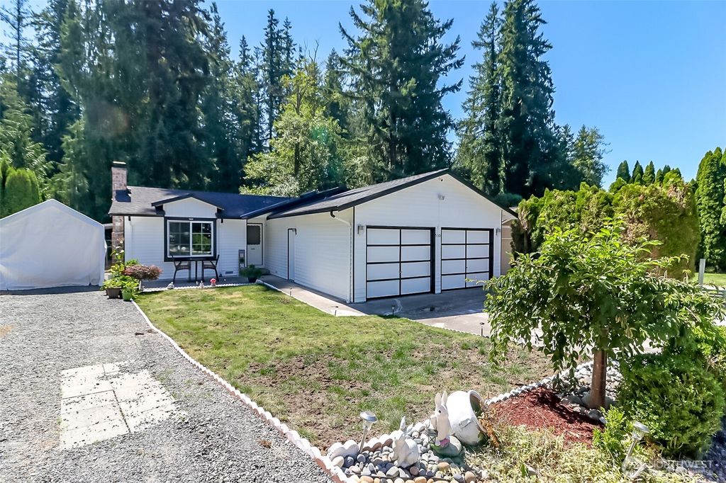 Photo of 5130 130th Place NE, Marysville, WA 98271 (MLS # 2420649)