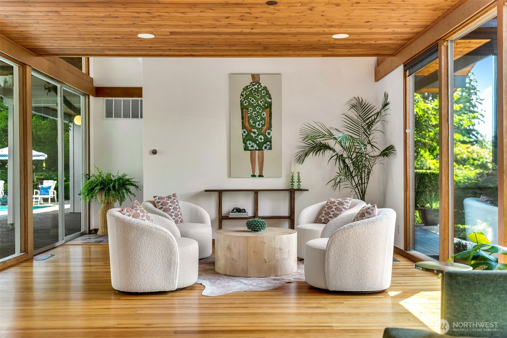 615 Bayside Road