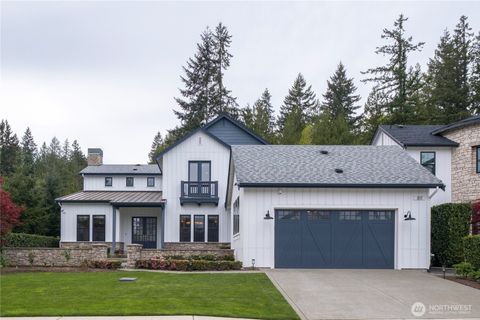 Photo of 811 245th Place NE, Sammamish, WA 98074 (MLS # 2512900)