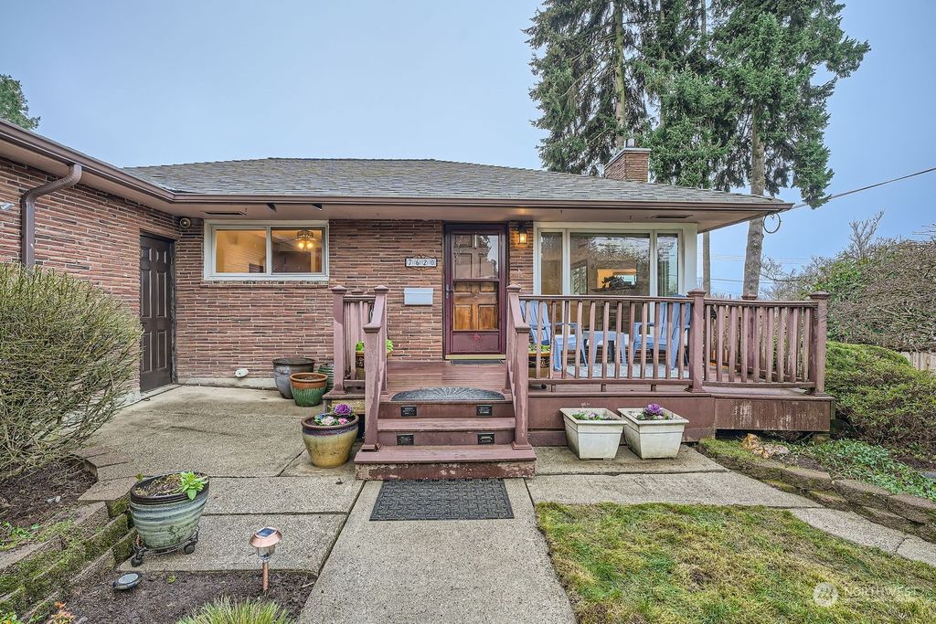 Photo of 7620 S 113th Street, Seattle, WA 98178 (MLS # 2324472)