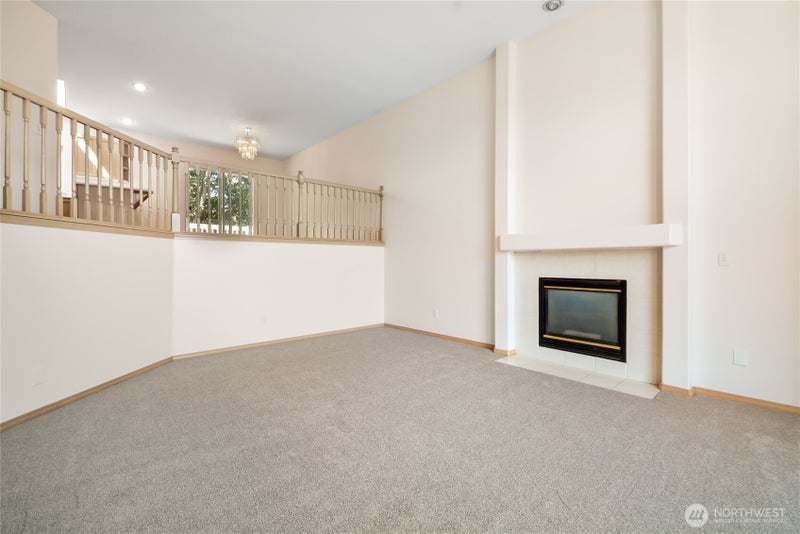 602 95th Drive SE