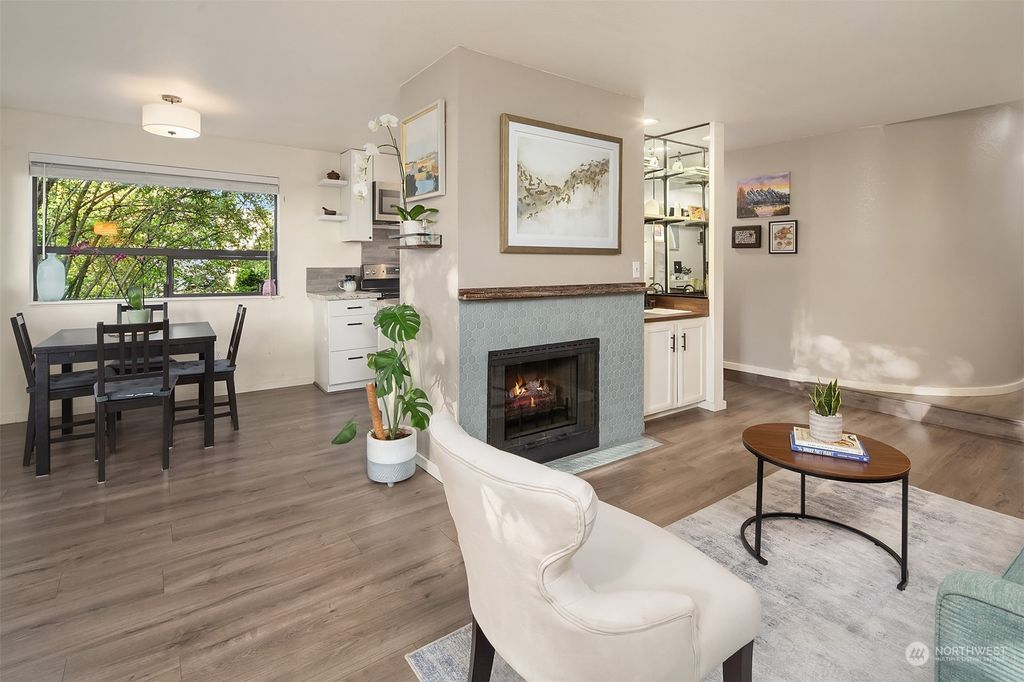 listing image 9361137759080693475
