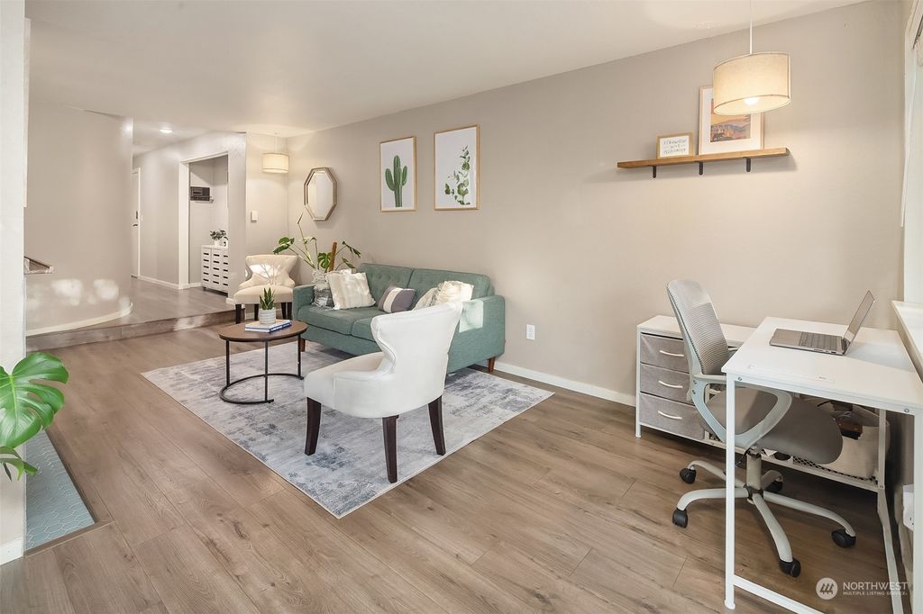listing image 9362053644647110142