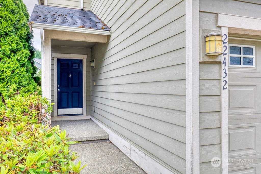 Photo of 22432 SE 244th Street, Maple Valley, WA 98038 (MLS # 2129565)