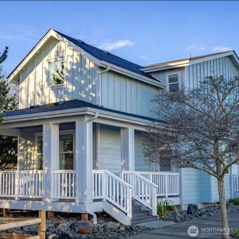 Photo of 265 Oyhut Bay Boulevard SW, Ocean Shores, WA 98569 (MLS # 2524286)