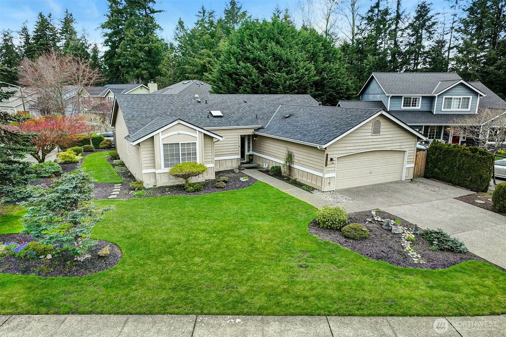 Photo of 23416 SE 239th Court, Maple Valley, WA 98038 (MLS # 2342352)