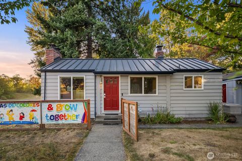 Photo of 6745 18th Avenue SW, Seattle, WA 98106 (MLS # 2438637)
