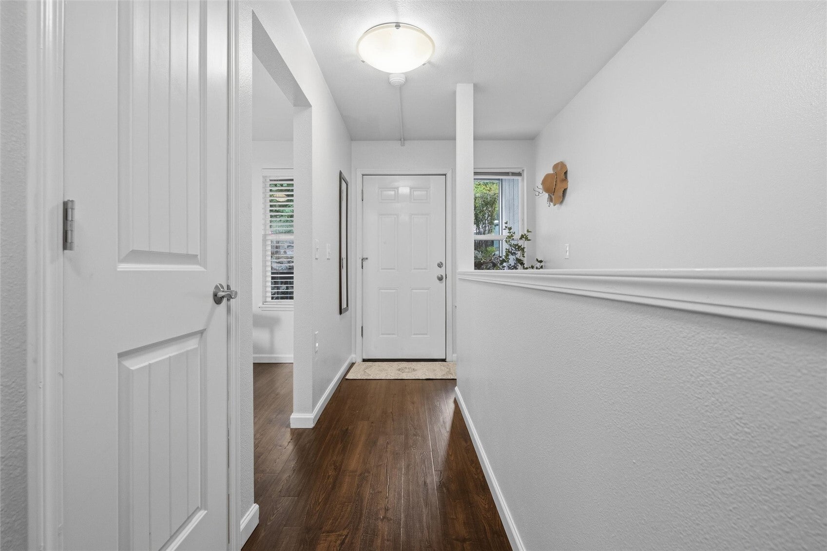 500 National Avenue N 11