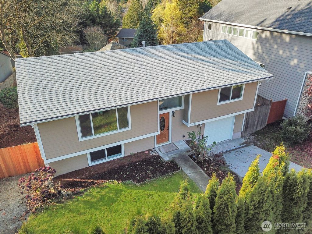 Photo of 14001 90th Avenue NE, Kirkland, WA 98034 (MLS # 2456876)