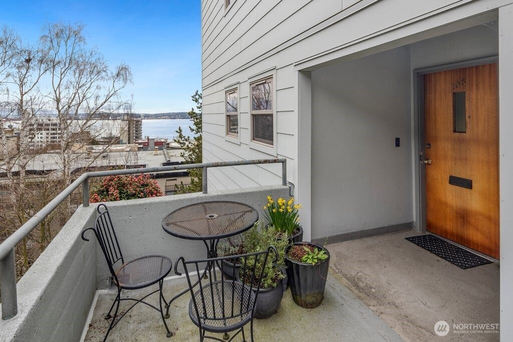 Photo of 515 W Olympic Place #208, Seattle, WA 98119 (MLS # 2339076)