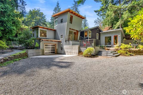 Photo of 7641 NE North Street, Bainbridge Island, WA 98110 (MLS # 2568919)