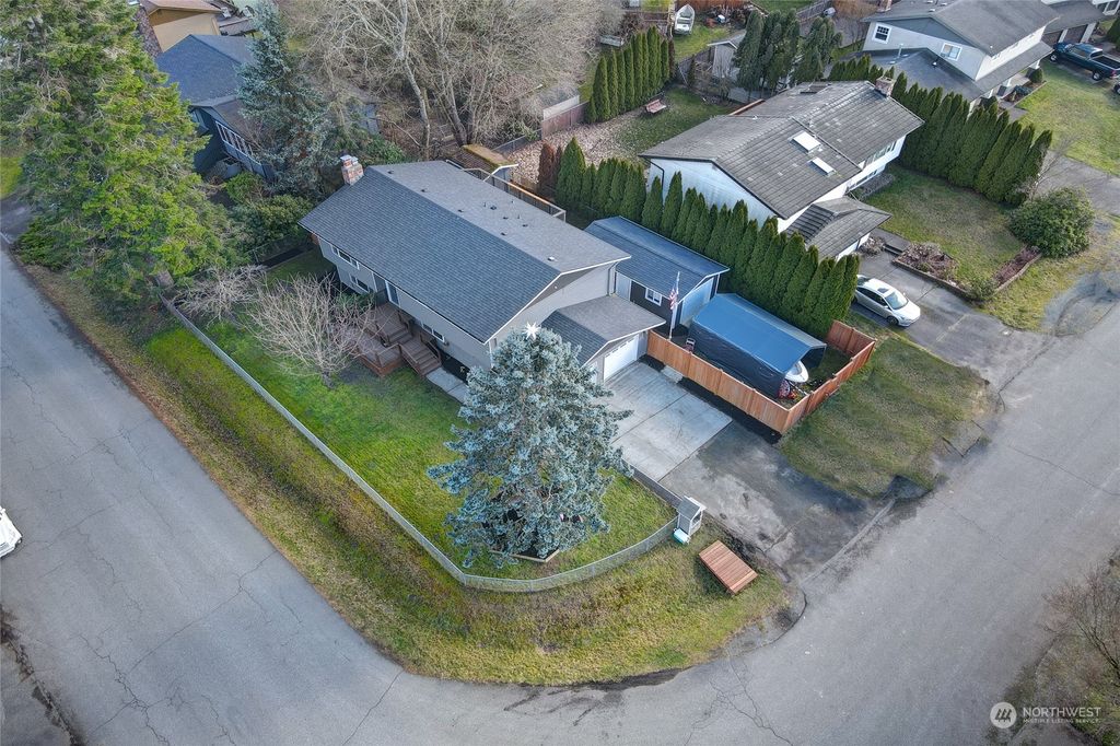 Photo of 4408 127th Place NE, Marysville, WA 98271 (MLS # 2199809)