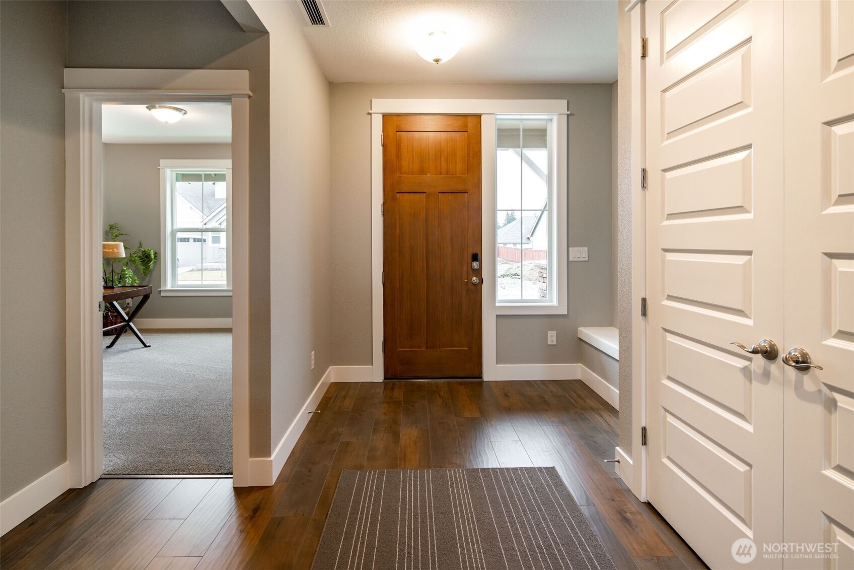 5481 Thornhill Avenue SW