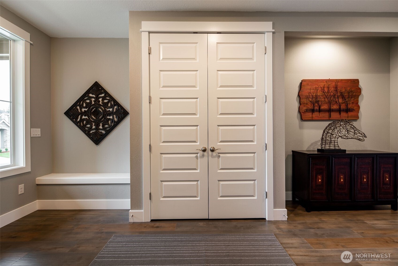 5481 Thornhill Avenue SW