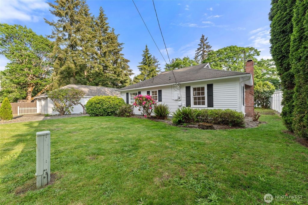 Photo of 6614 100th Street SW, Lakewood, WA 98499 (MLS # 2527231)