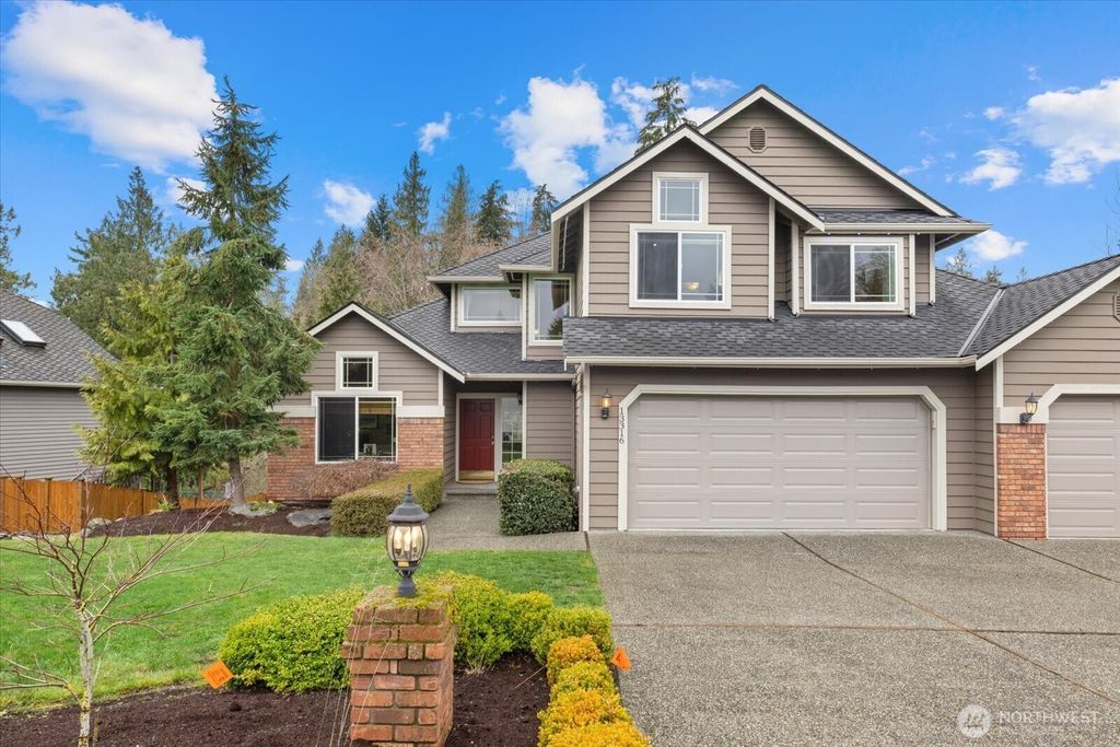 Photo of 13316 46th Place W, Mukilteo, WA 98275 (MLS # 2479023)