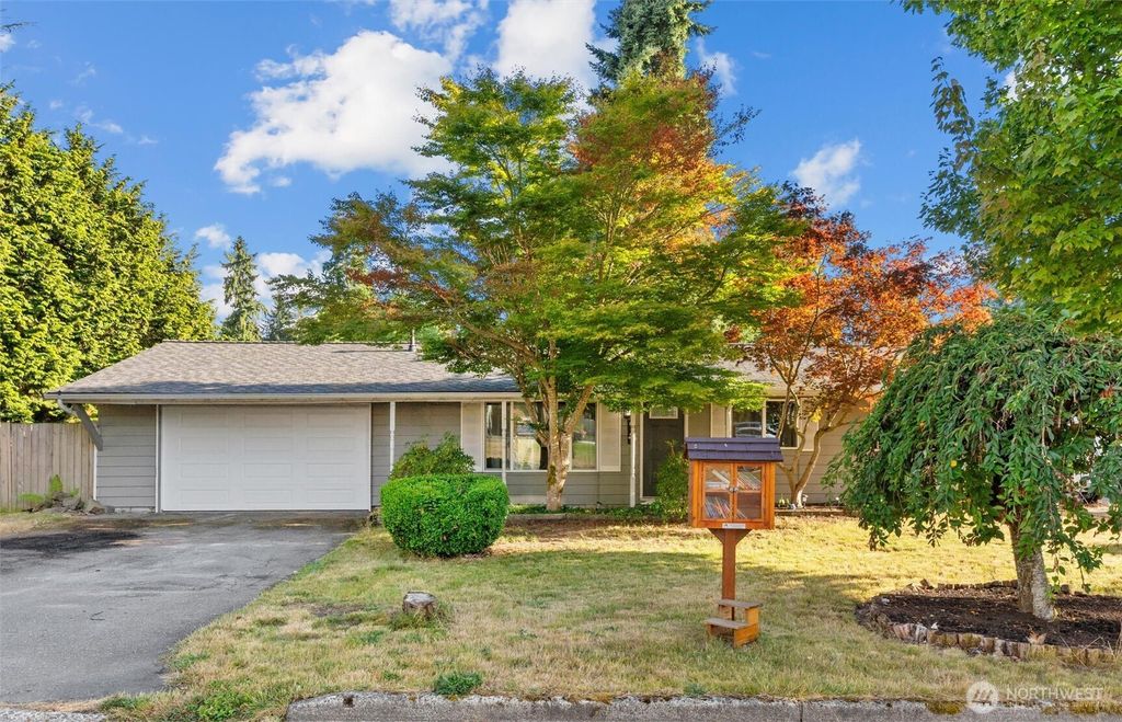 Photo of 614 217th Street SW, Bothell, WA 98021 (MLS # 2417684)