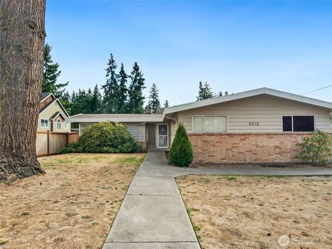 Photo of 2612 204th Street SW, Lynnwood, WA 98036 (MLS # 2438990)