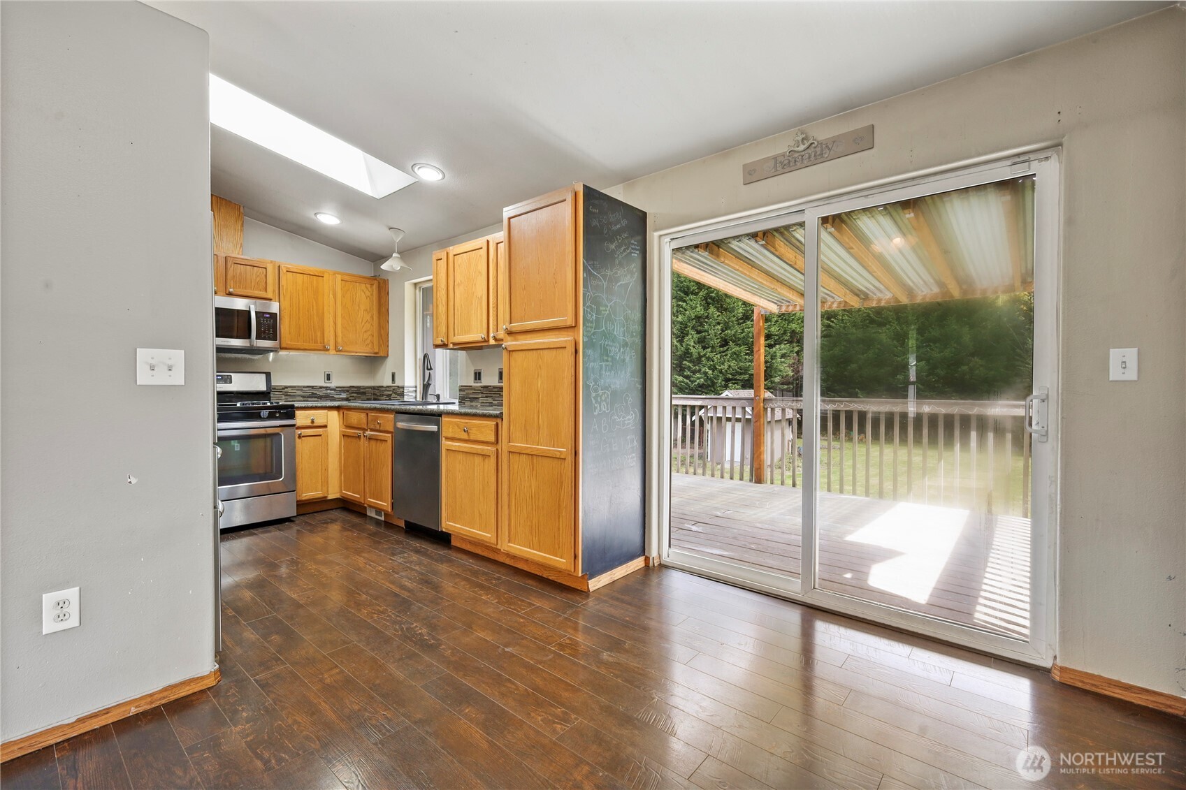 18705 95th Street E