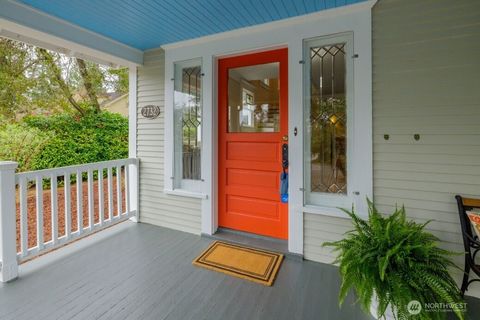 Photo of 2732 Capitol Boulevard S, Olympia, WA 98501 (MLS # 2483702)