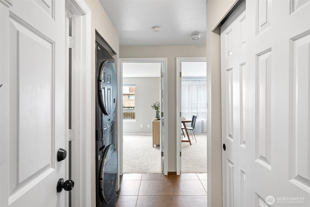 Photo of 7814 Greenwood Avenue N #106, Seattle, WA 98103 (MLS # 2390924)