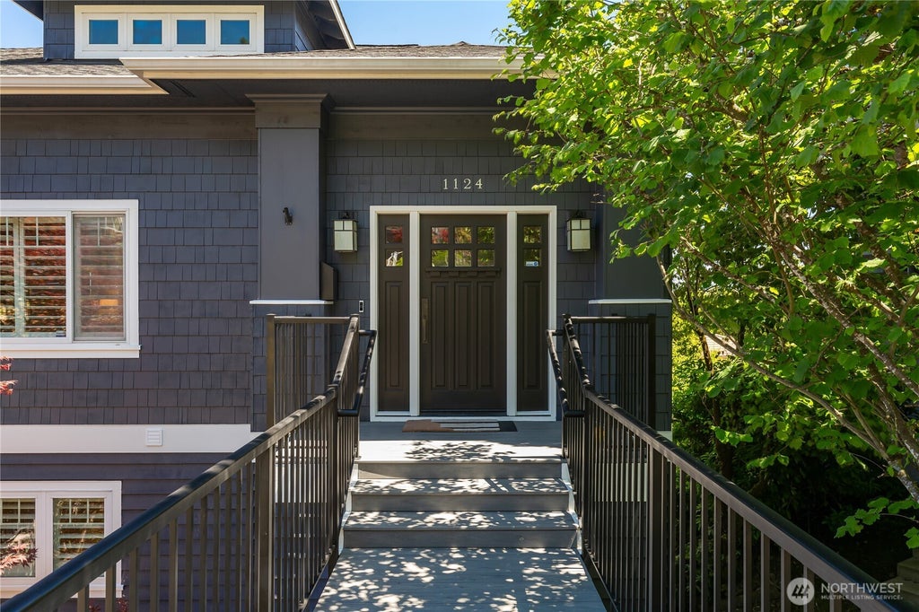 Photo of 1124 Lake Washington Boulevard S, Seattle, WA 98144 (MLS # 2543439)