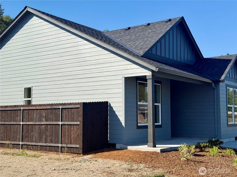 572 Rainbow Way