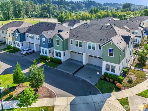 Photo of 14176 SE 153rd Place, Renton, WA 98058 (MLS # 2551425)