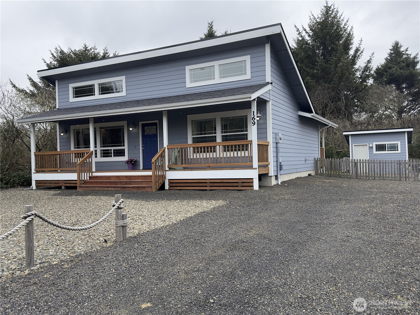 169 Ocean Lake Way SW