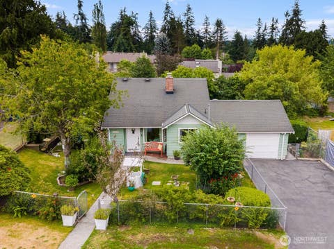 Photo of 2430 197th Place SW, Lynnwood, WA 98036 (MLS # 2545569)