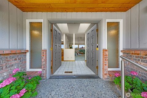 8059 Comox Road Blaine WA 98230