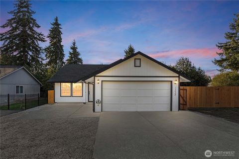Photo of 13027 23rd Avenue S, SeaTac, WA 98168 (MLS # 2445666)
