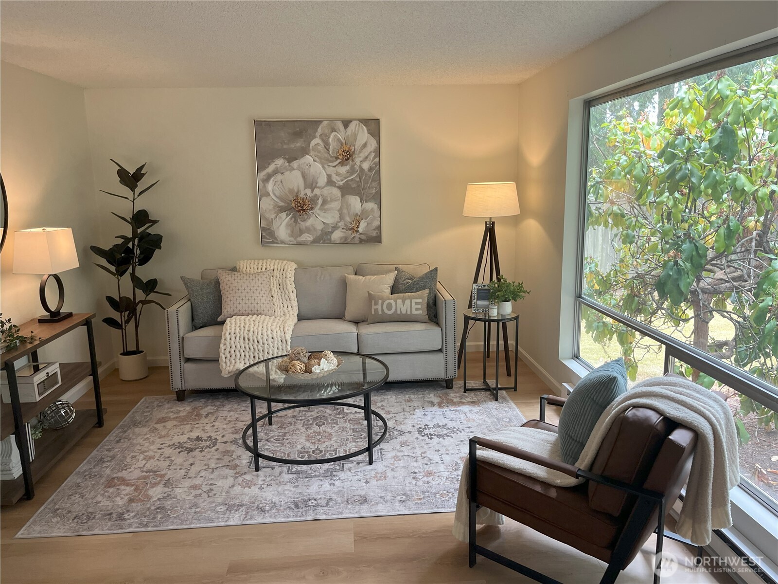 537 N 188th Street