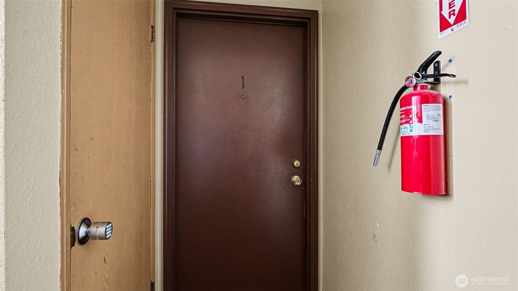 Photo of 21636 29th Avenue S, Des Moines, WA 98198 (MLS # 2468235)