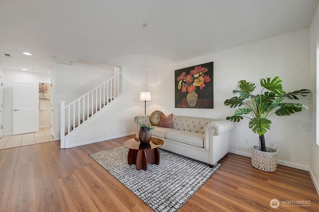 21262 40th Way S 32