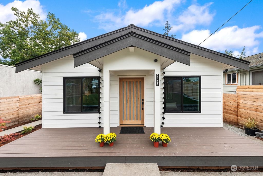 Photo of 10248 42nd Avenue SW #A, Seattle, WA 98146 (MLS # 2295959)