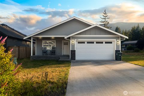 6311 Bearpaw Court Maple Falls WA 98266