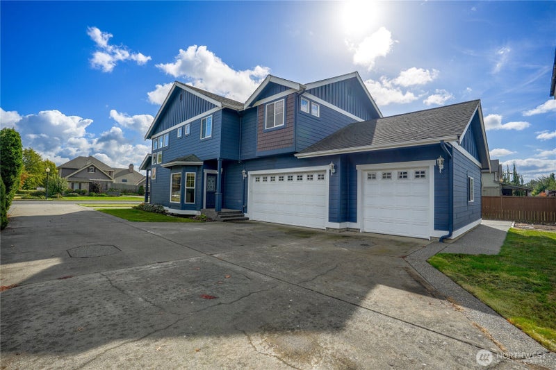 1949 E Emerald Way
