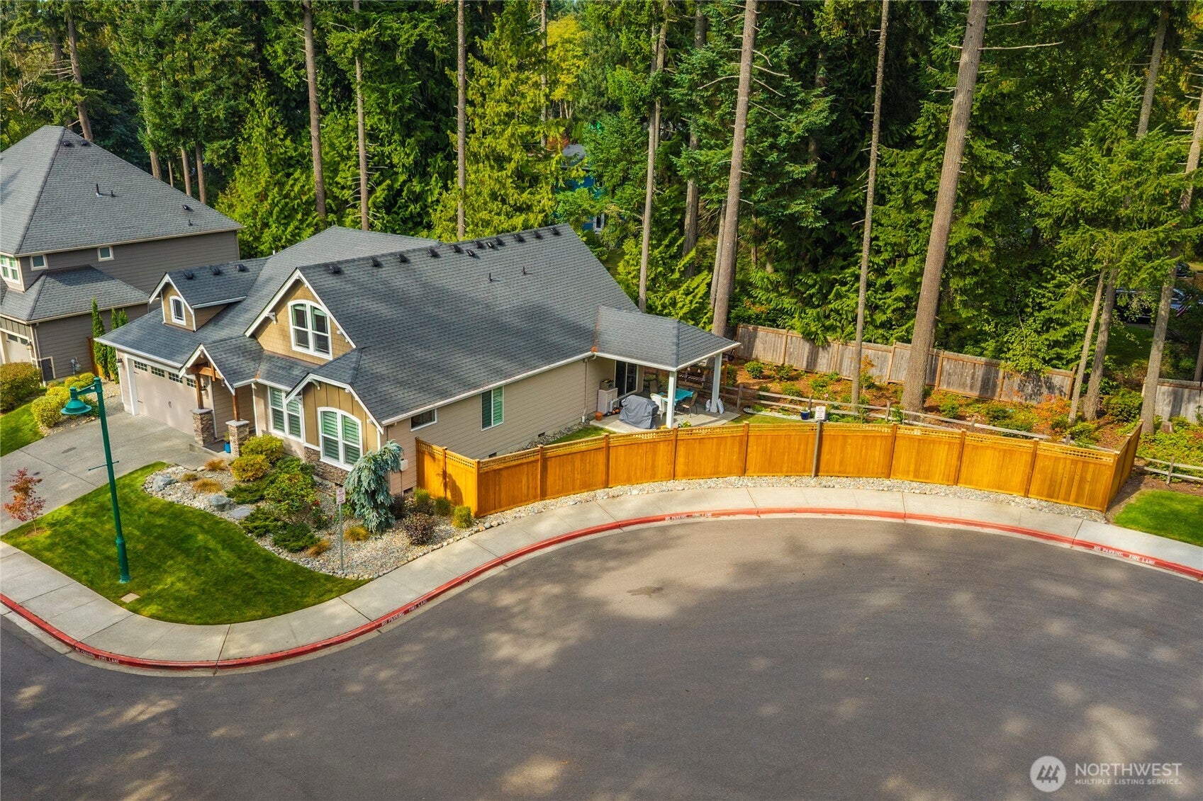 3413 Fox Court