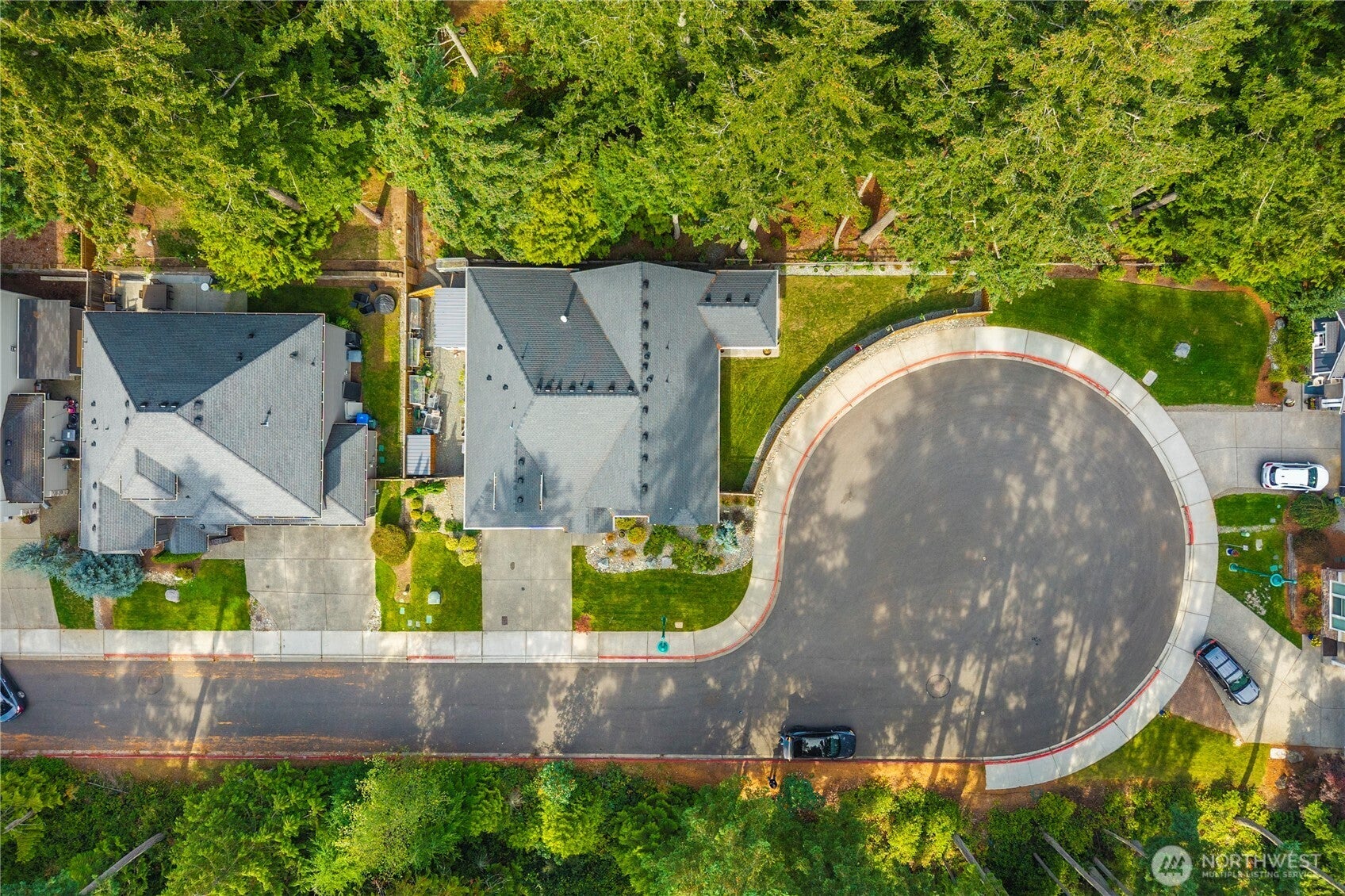3413 Fox Court