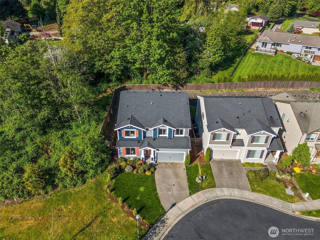 Photo of 12011 SE 299th Place, Auburn, WA 98092 (MLS # 2416374)