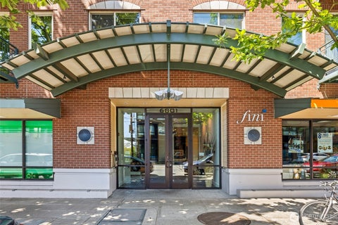 Photo of 6801 greenwood Avenue N #106, Seattle, WA 98103 (MLS # 2555696)