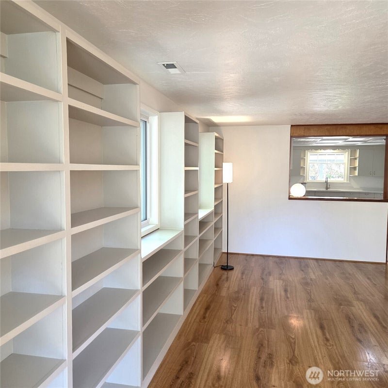 326 Milroy Avenue NW